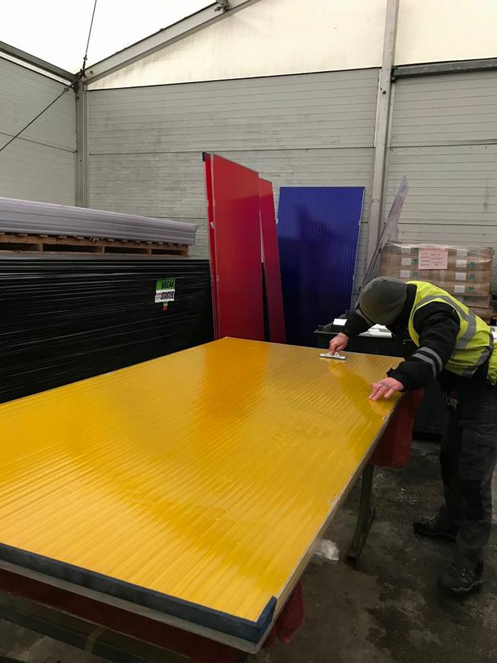Coloured Polycarbonate
